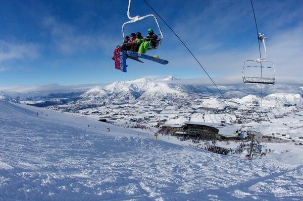 Express chairlift on Coronet Peaak